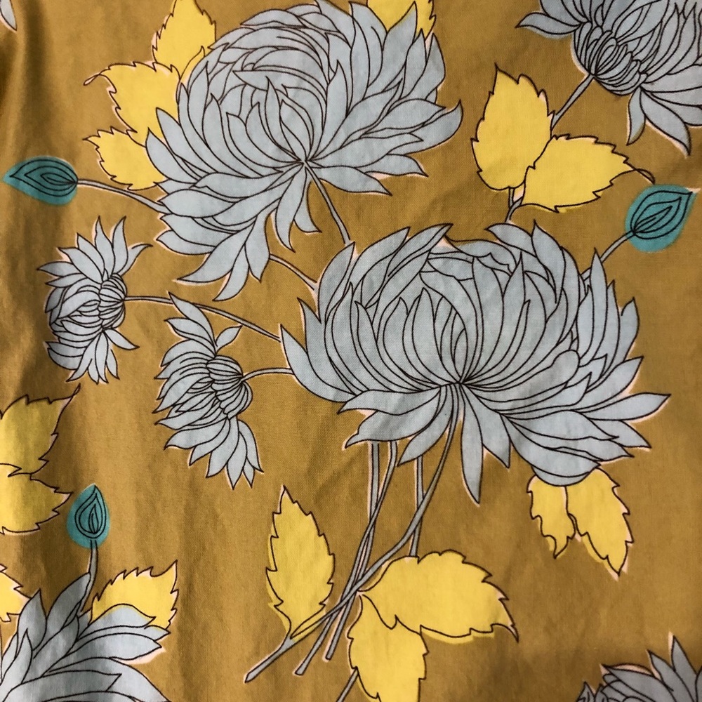 Handmade beautiful floral pants lightweight and fantastic;  Lilly Pulitzer style - Picture 8 of 8